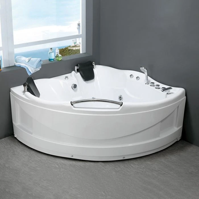 product-700-700 Tv Massage Bathtub